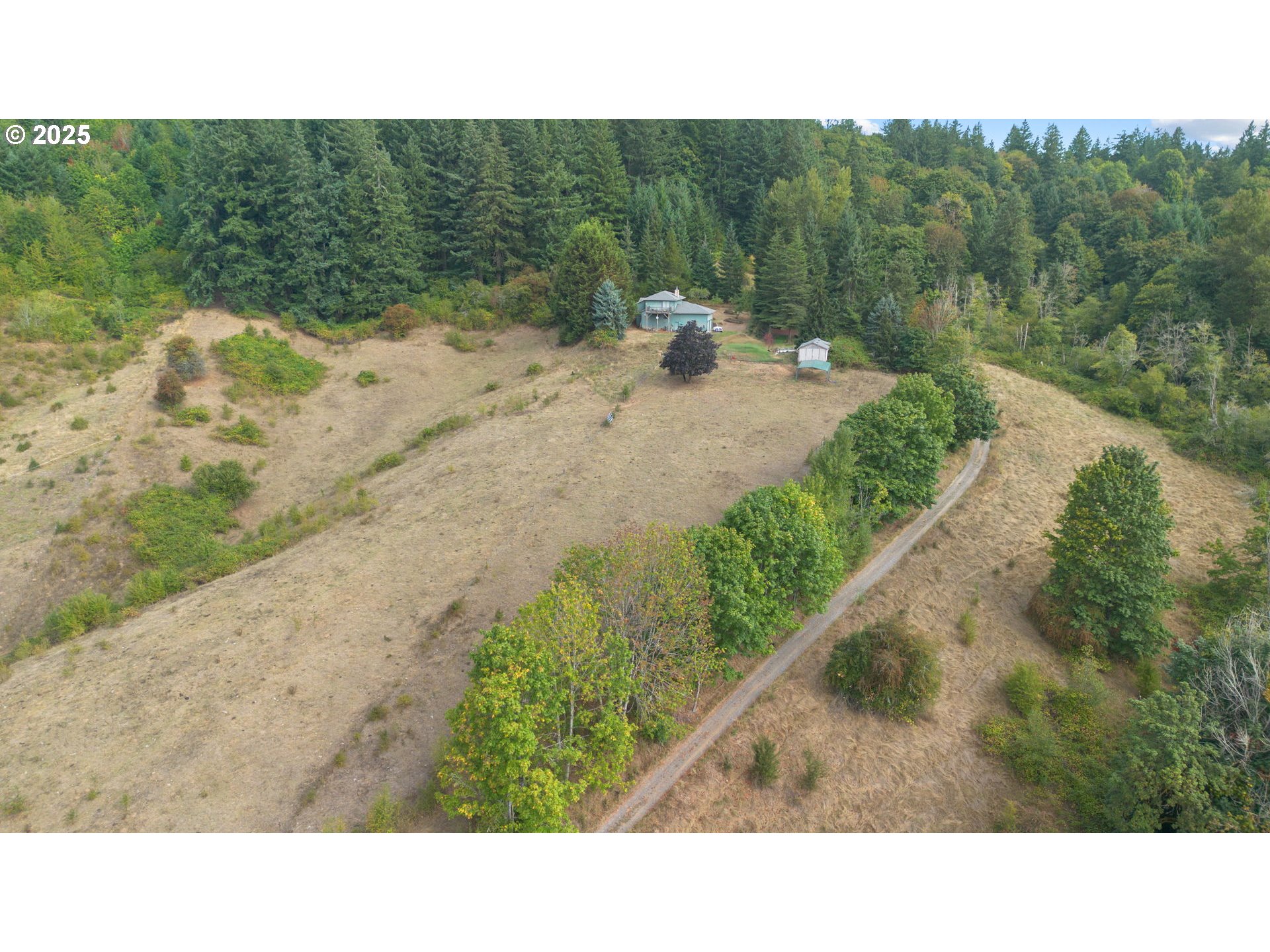 8552 Southwest Rodlun Road Gresham, OR 97080 - Photo 38 of 43