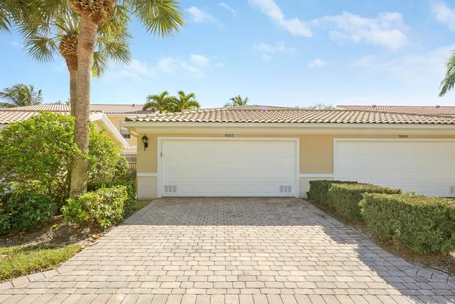$3,600 | 1685 Jeaga Drive, Jupiter, FL 33458