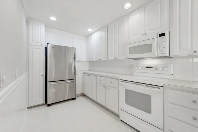 $3,600 | 1685 Jeaga Drive, Jupiter, FL 33458