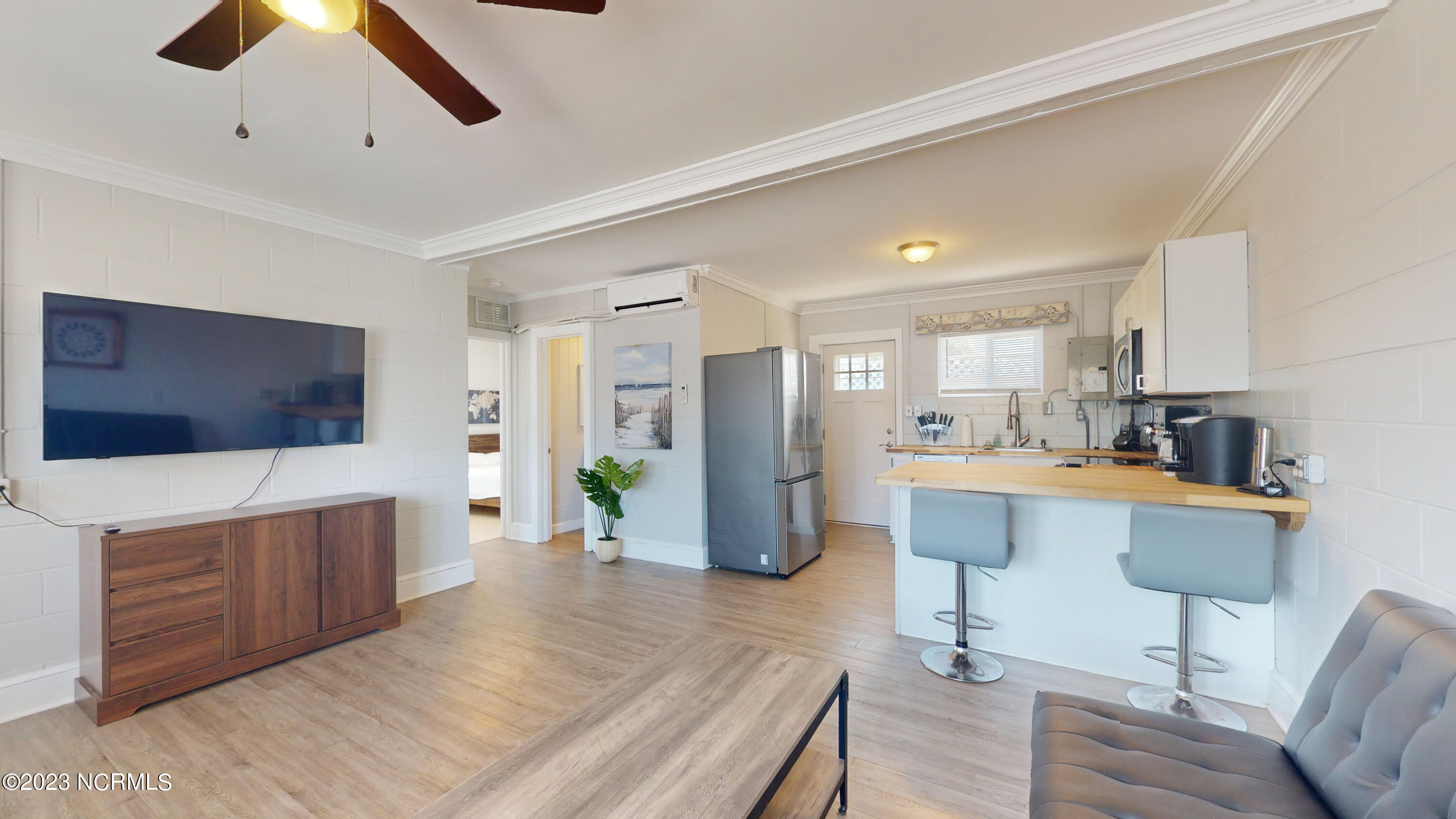 101 24th Street Emerald Isle, NC 28594 - Photo 11 of 47 101-24th-St-09112023_200529