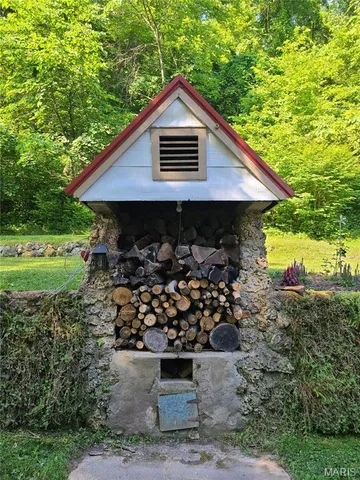 $810,000 | Undisclosed Address, Viburnum, MO 65566