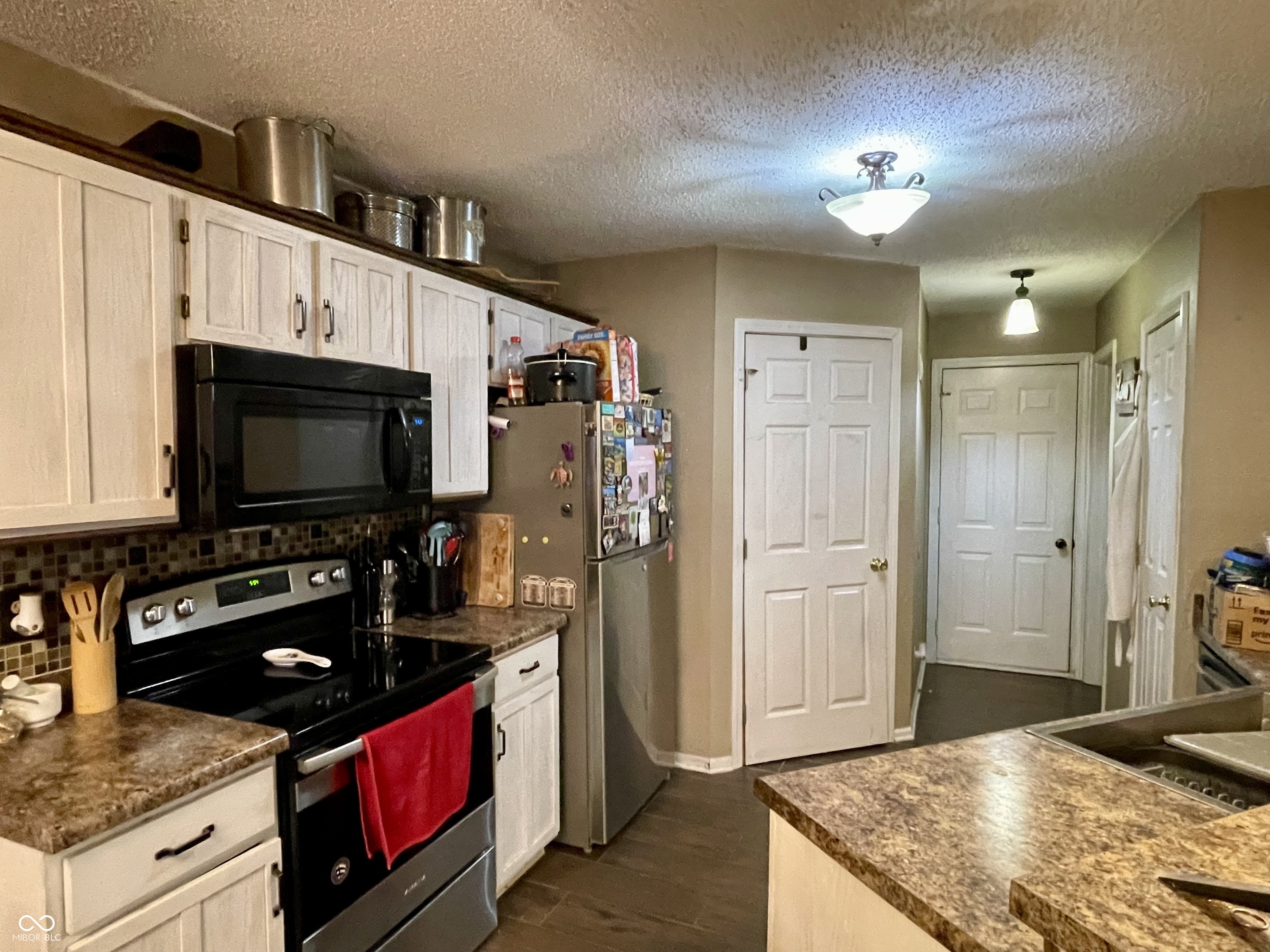4538 Redcliff S Lane Plainfield, IN 46168 - Photo 8 of 17