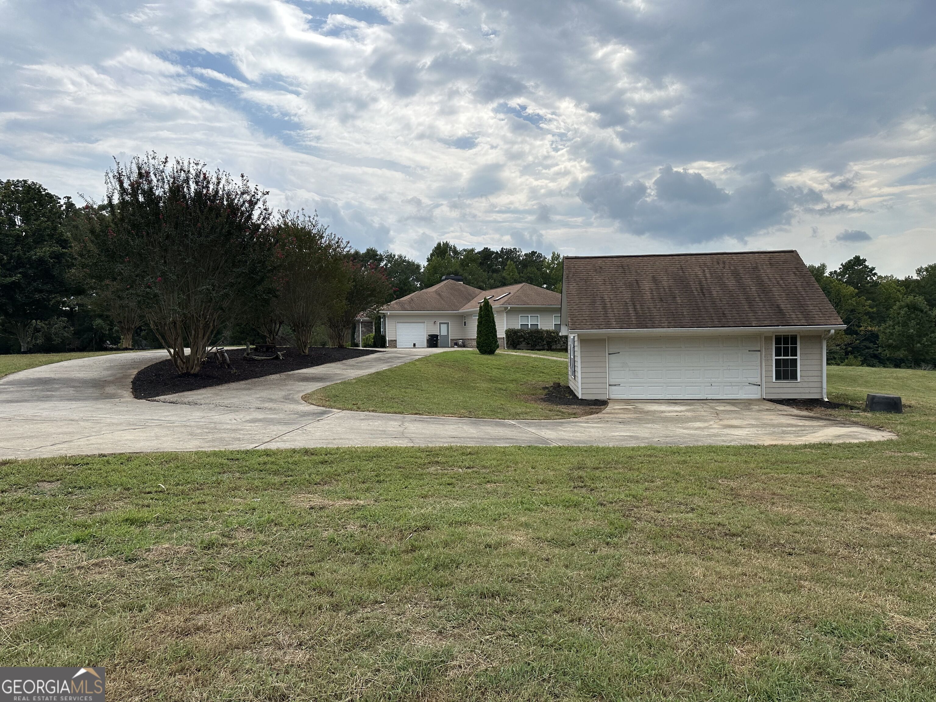 54 Whatley Road Griffin, GA 30224 - Photo 3 of 43 Gallery Image 3