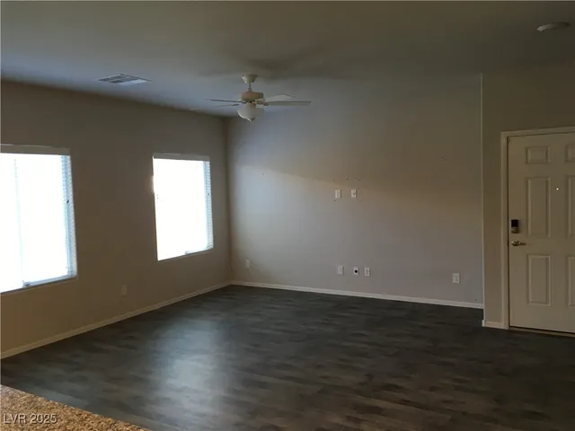 $350,000 | 7471 Cooks Meadow Street, North Las Vegas, NV 89084