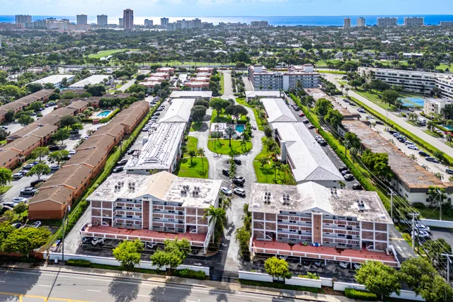 $99,900 | 40 Southeast 13th Street, Unit A3, Boca Raton, FL 33432