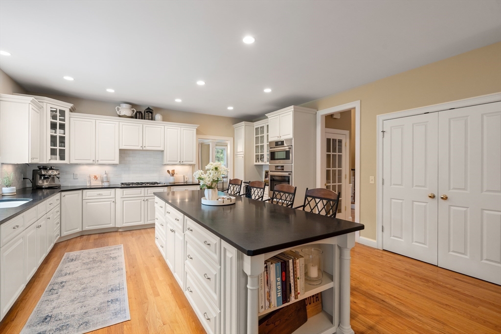 15 Ronald Road Sudbury, MA 01776 - Photo 12 of 42