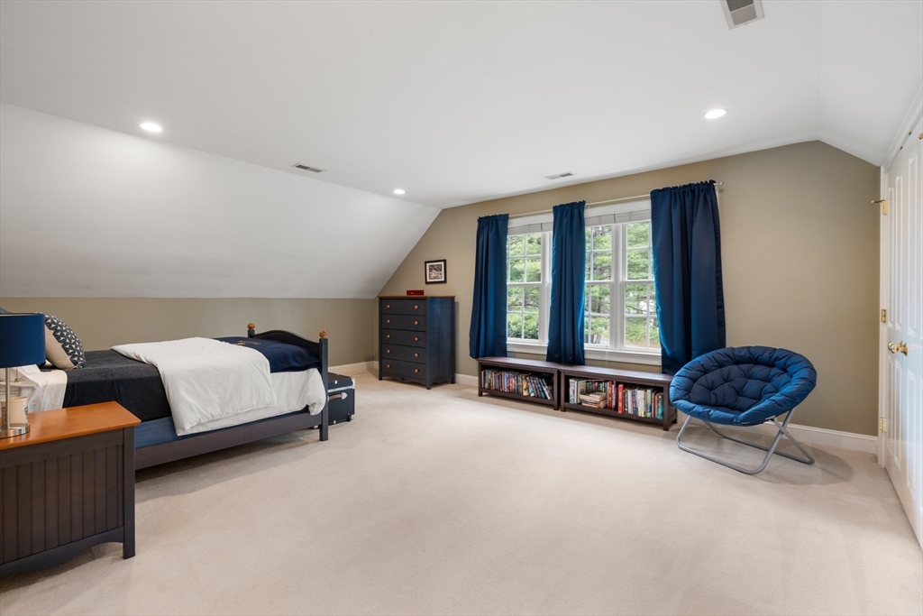 15 Ronald Road Sudbury, MA 01776 - Photo 29 of 42