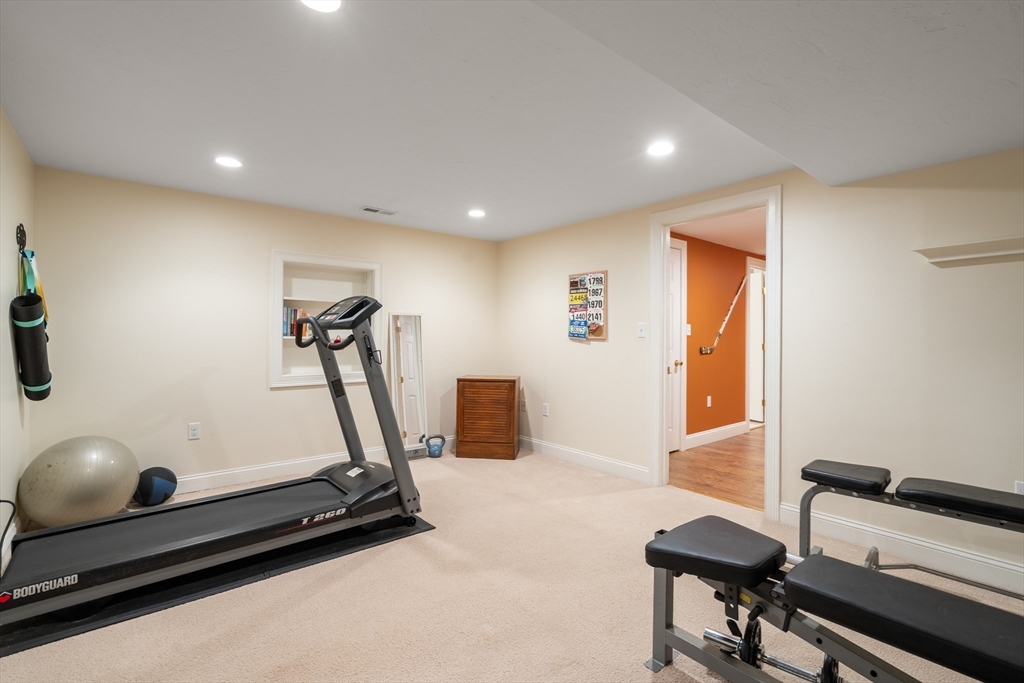 15 Ronald Road Sudbury, MA 01776 - Photo 34 of 42