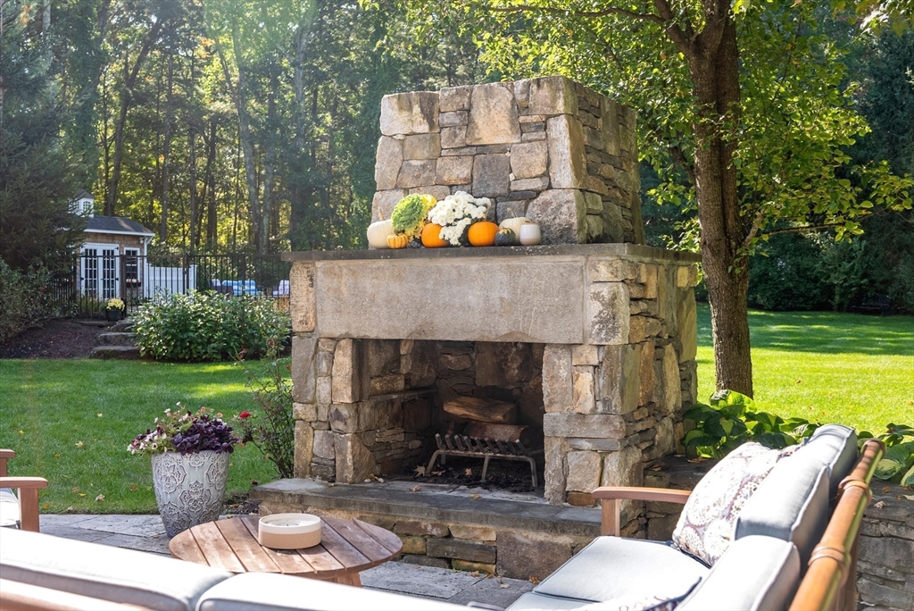 15 Ronald Road Sudbury, MA 01776 - Photo 36 of 42