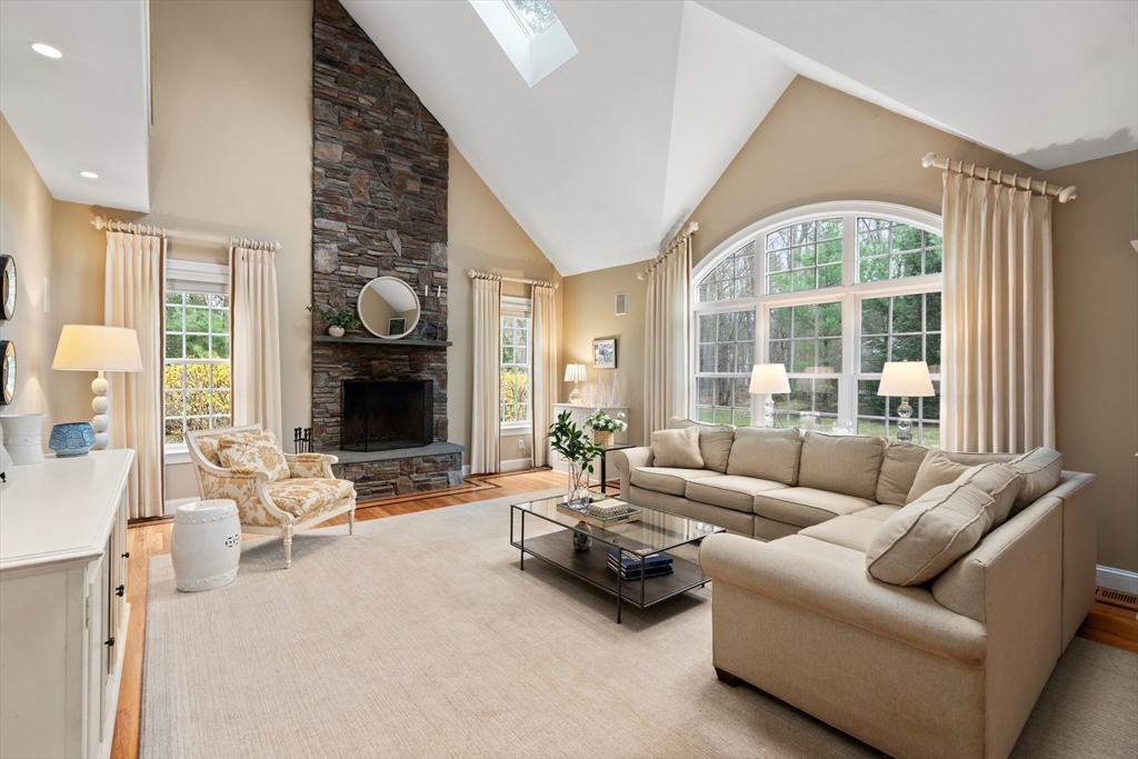 15 Ronald Road Sudbury, MA 01776 - Photo 6 of 42