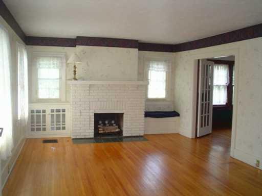 252 Circle Springfield Oh 45503 Springfield, OH 45503 - Photo 2 of 8