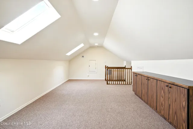 $1,145,000 | 500 Lookout Boulevard, Hope, ID 83836