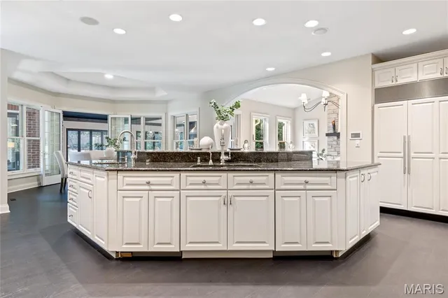 $3,495,000 | 29 Muirfield Lane, Town and Country, MO 63141