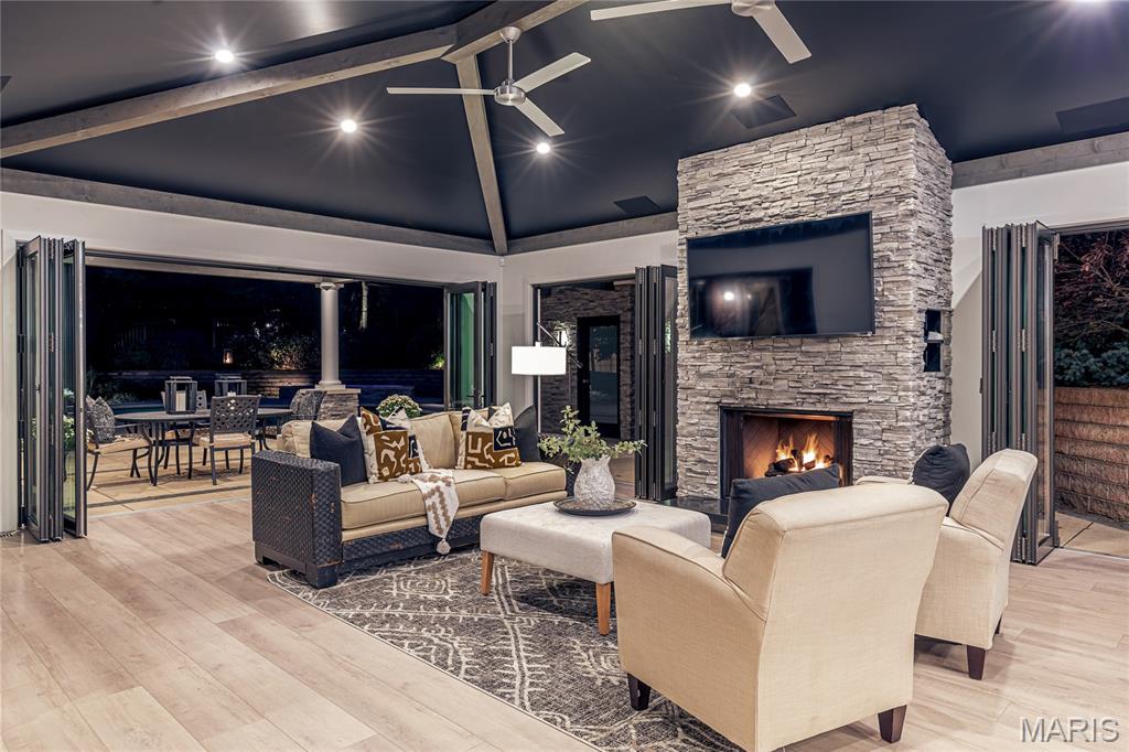 29 Muirfield Lane Town and Country, MO 63141 - Photo 37 of 86