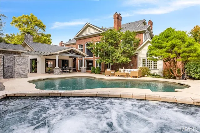 $3,495,000 | 29 Muirfield Lane, Town and Country, MO 63141