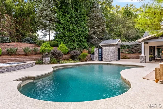 $3,495,000 | 29 Muirfield Lane, Town and Country, MO 63141