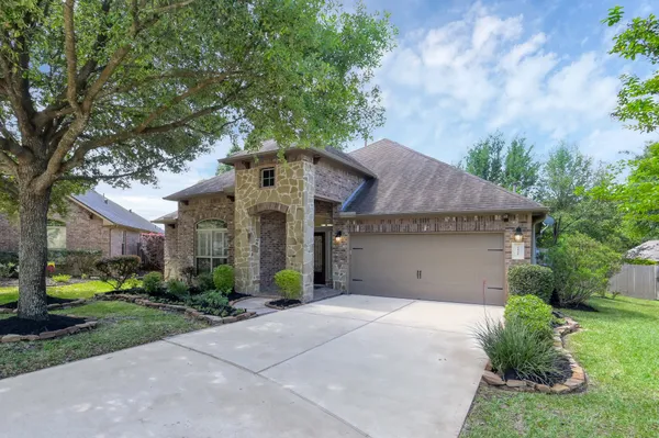 $375,000 | 2420 Winter Trail Drive, Conroe, TX 77304
