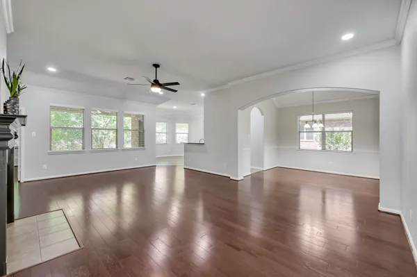 $375,000 | 2420 Winter Trail Drive, Conroe, TX 77304