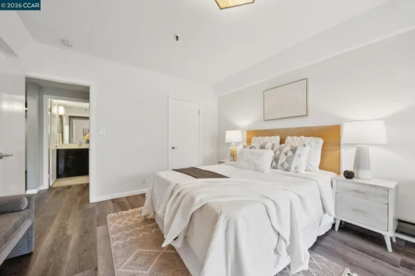 $425,000 | 655 Chetwood Street, Unit 203, Oakland, CA 94610