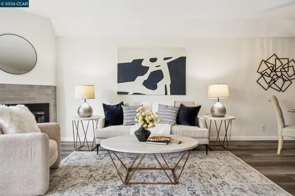 $425,000 | 655 Chetwood Street, Unit 203, Oakland, CA 94610