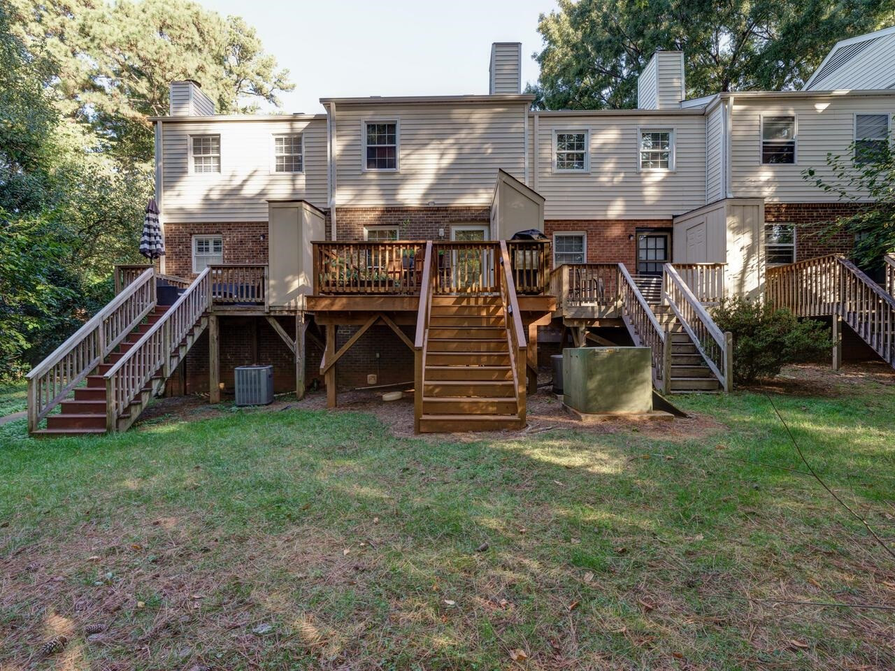 6355 New Market Way Raleigh, NC 27615 - Photo 5 of 8 Photo 5