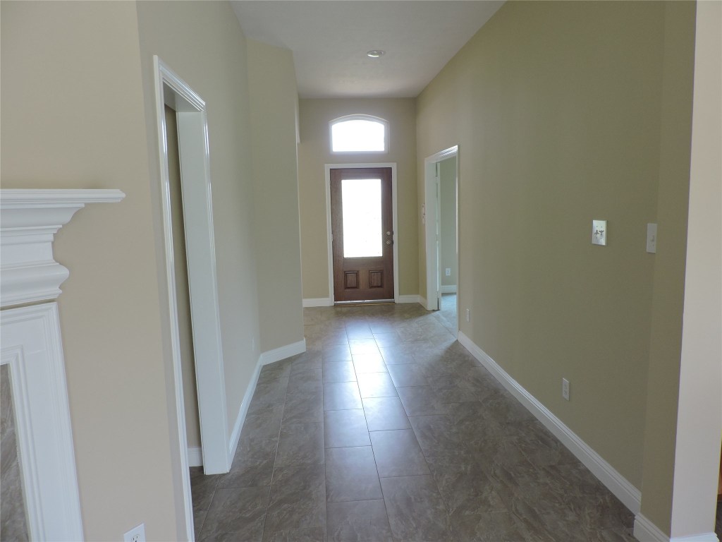 25730 Beckendorff Road Katy, TX 77493 - Photo 14 of 42 a view of gallery with wooden floor