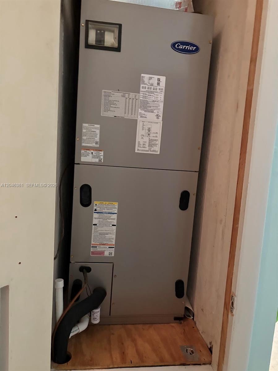 10442 Southwest 114th Street Miami, FL 33176 - Photo 42 of 48 A/C Air Handler
