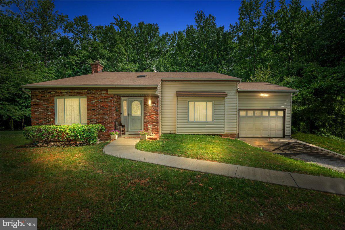 1400 Ponds Wood Road Huntingtown, MD 20639 - Photo 6 of 46 Front of House