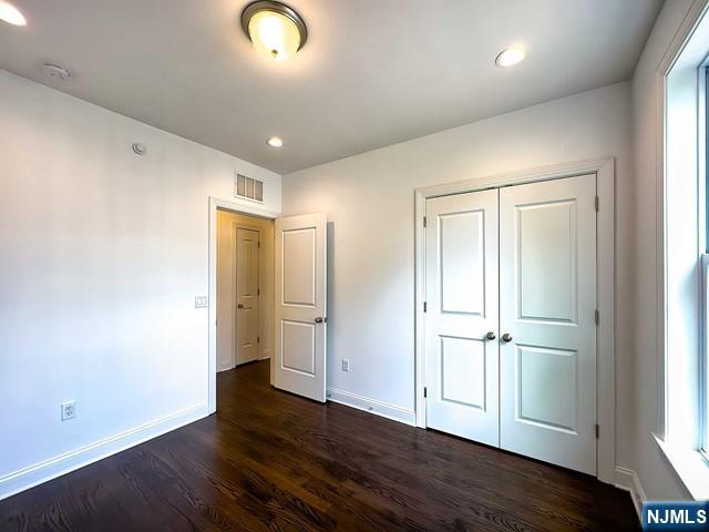 2 Parkside Lane Teaneck, NJ 07666 - Photo 25 of 29