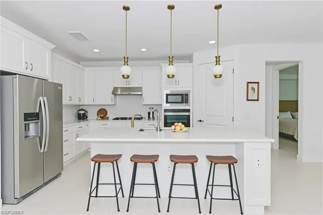 $7,490 | 1954 Fresno Avenue, Naples, FL 34120