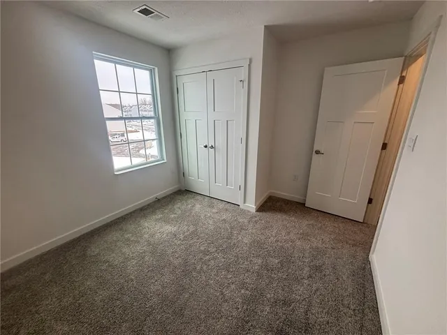 $357,990 | 2006 Canterbury Drive, Imperial, PA 15126