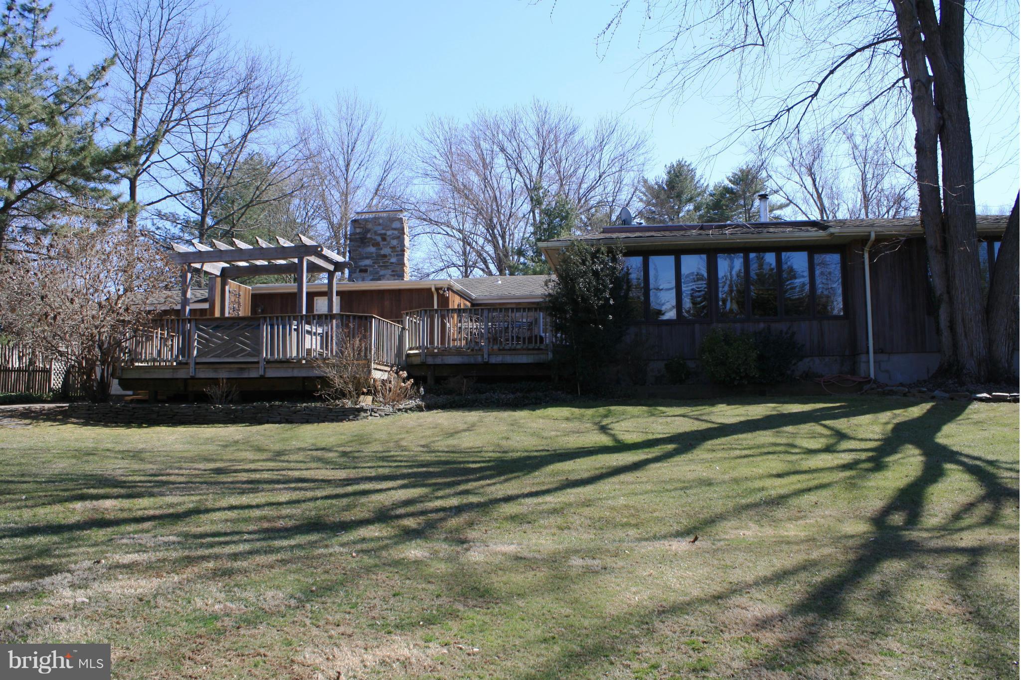 554 Hampton Lane Baltimore, MD 21286 - Photo 28 of 30 Exterior (Rear)