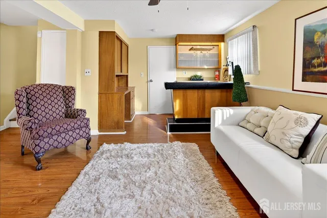 $649,999 | 12 Hadler Drive, Somerset, NJ 08873