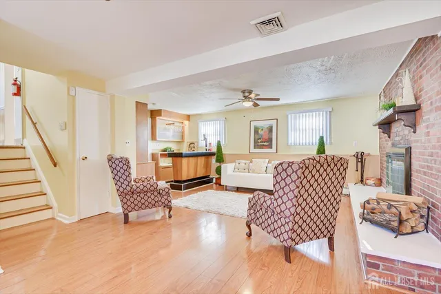 $649,999 | 12 Hadler Drive, Somerset, NJ 08873