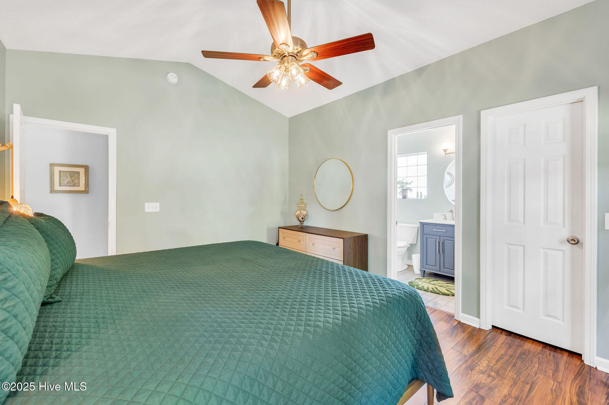 223 Olde Well Loop Road Wilmington, NC 28411 - Photo 23 of 33 Main Suite