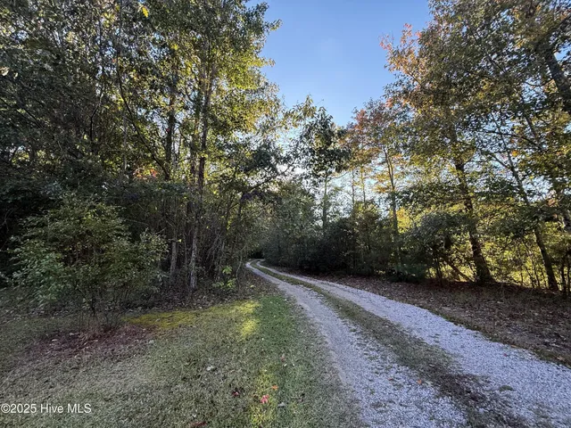 $189,900 | 600 Mallard Drive, Roper, NC 27970