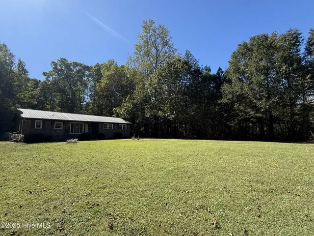 $189,900 | 600 Mallard Drive, Roper, NC 27970