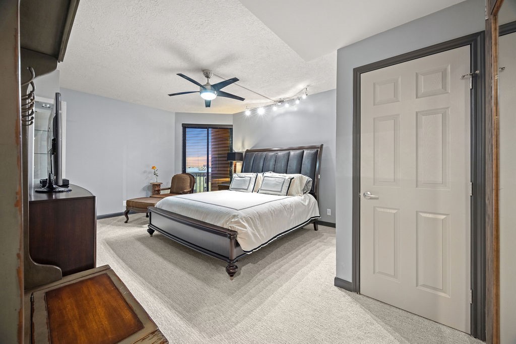 3350 McCue Road, Unit 904 Houston, TX 77056 - Photo 17 of 36