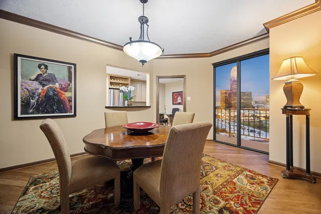 $340,000 | 3350 McCue Road, Unit 904, Houston, TX 77056