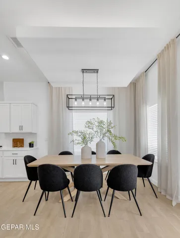 $375,000 | 100 Bonnie Trail, Sunland Park, NM 88008