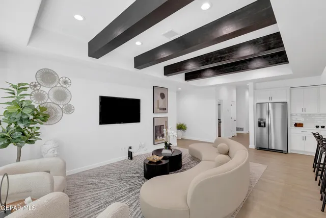 $375,000 | 100 Bonnie Trail, Sunland Park, NM 88008