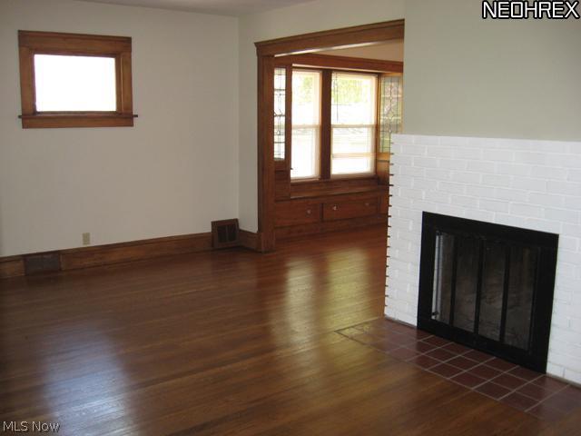 1091 Lander Road Cleveland, OH 44143 - Photo 16 of 24