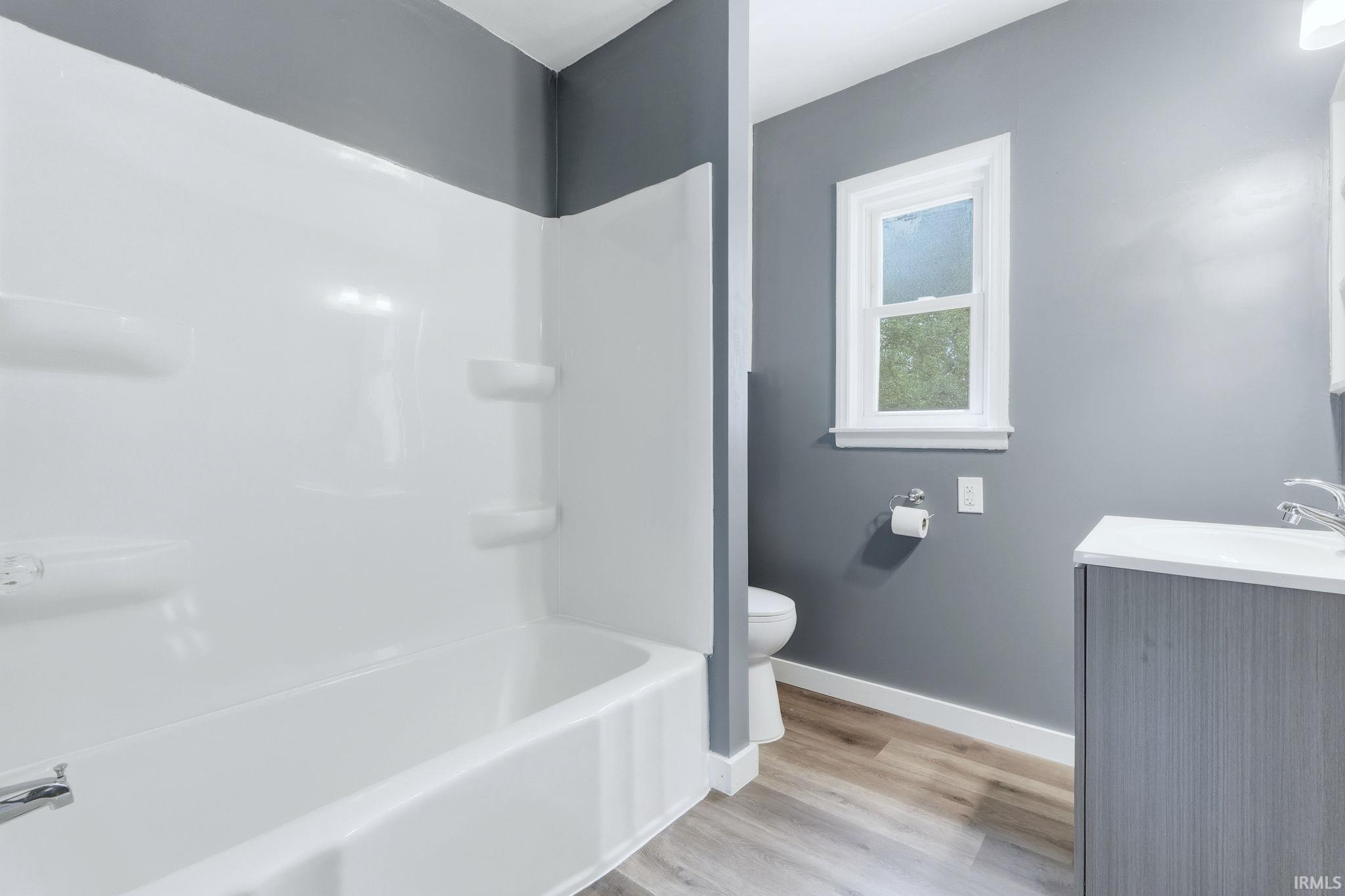 2747 Abbott Street Fort Wayne, IN 46806 - Photo 12 of 31