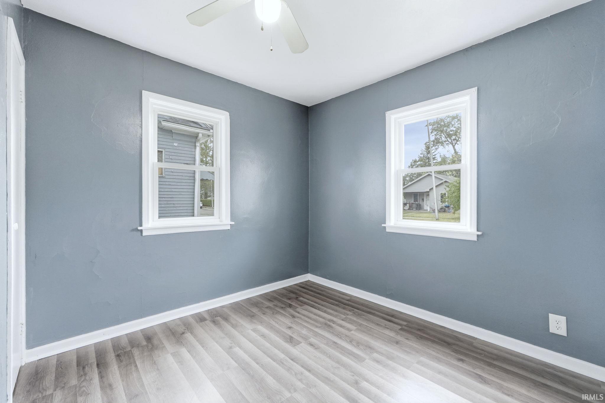 2747 Abbott Street Fort Wayne, IN 46806 - Photo 13 of 31