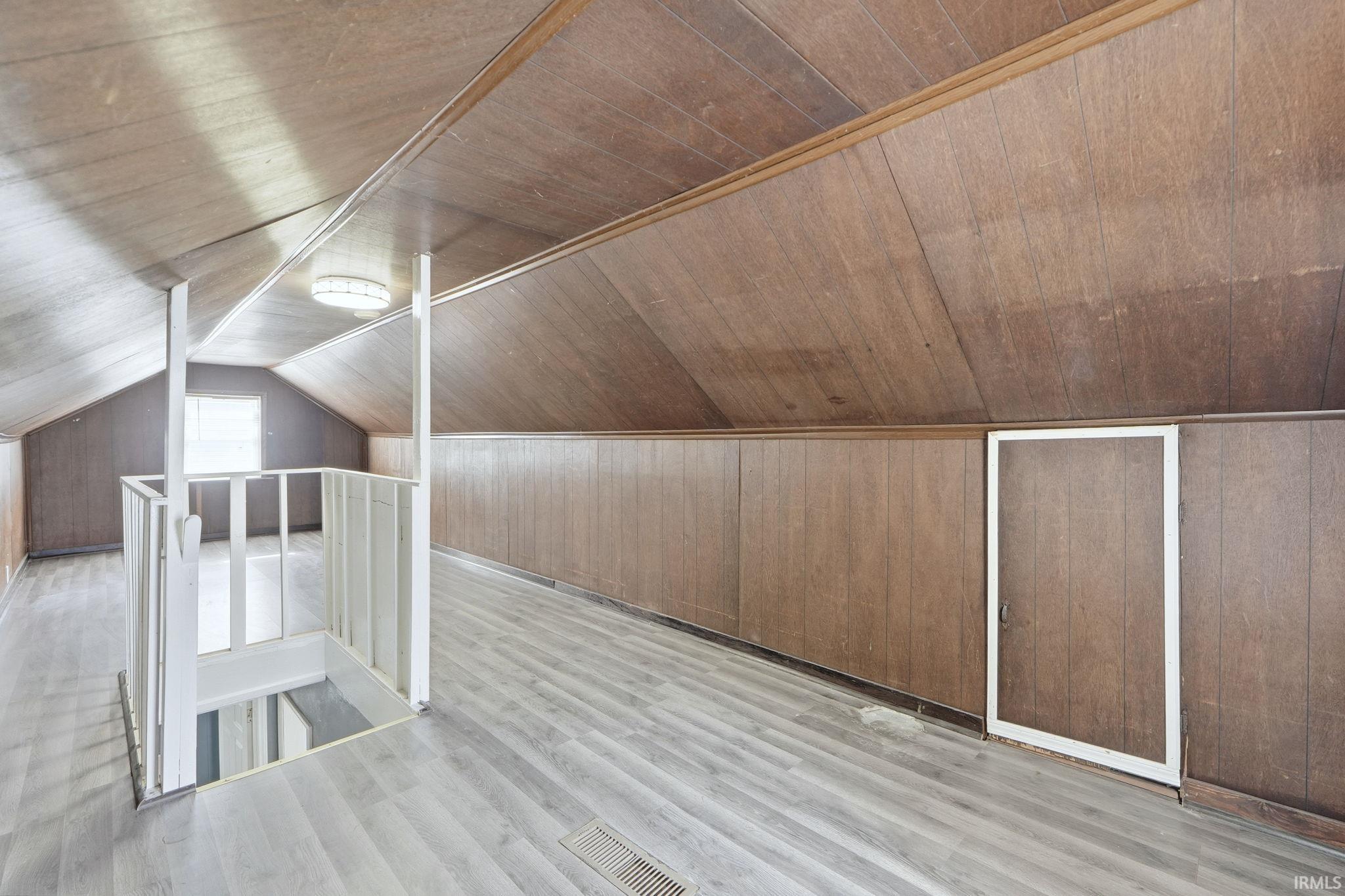 2747 Abbott Street Fort Wayne, IN 46806 - Photo 18 of 31