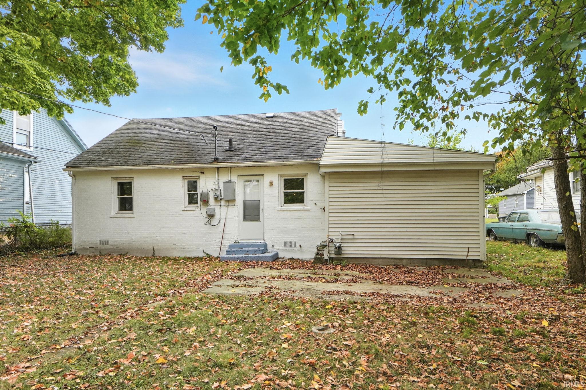 2747 Abbott Street Fort Wayne, IN 46806 - Photo 22 of 31