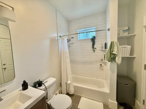 $3,400 | 13 Schuyler Street, Unit 2, Boston, MA 02121