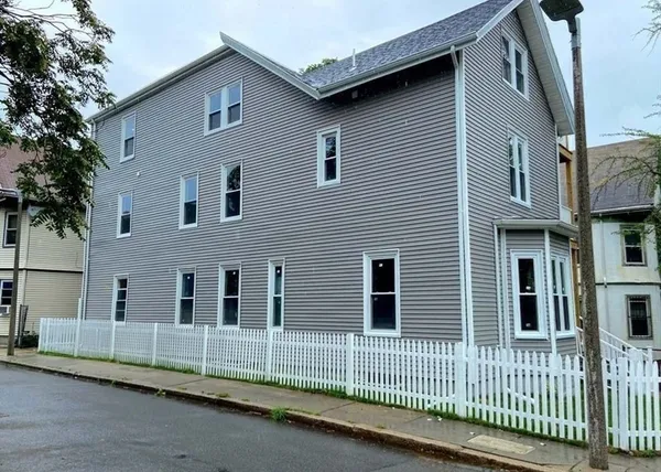 $3,400 | 13 Schuyler Street, Unit 2, Boston, MA 02121