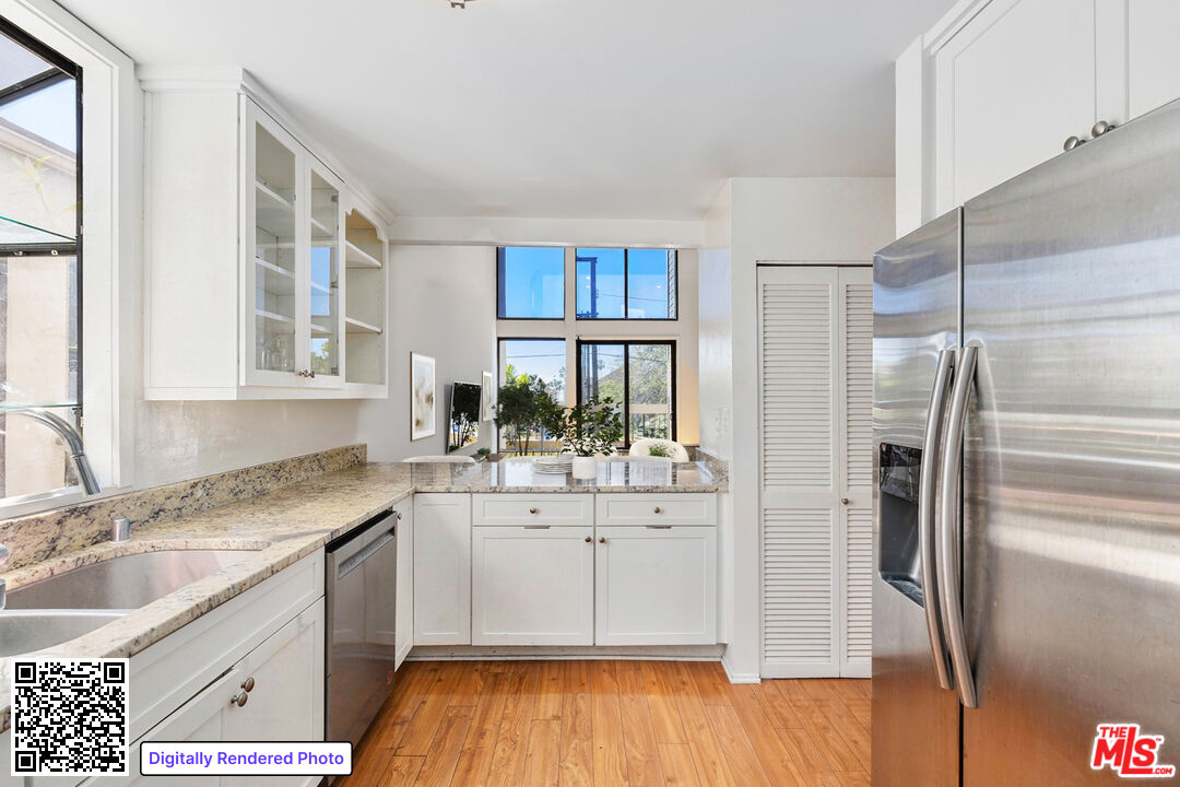 1908 Pacific Avenue Venice, CA 90291 - Photo 4 of 31