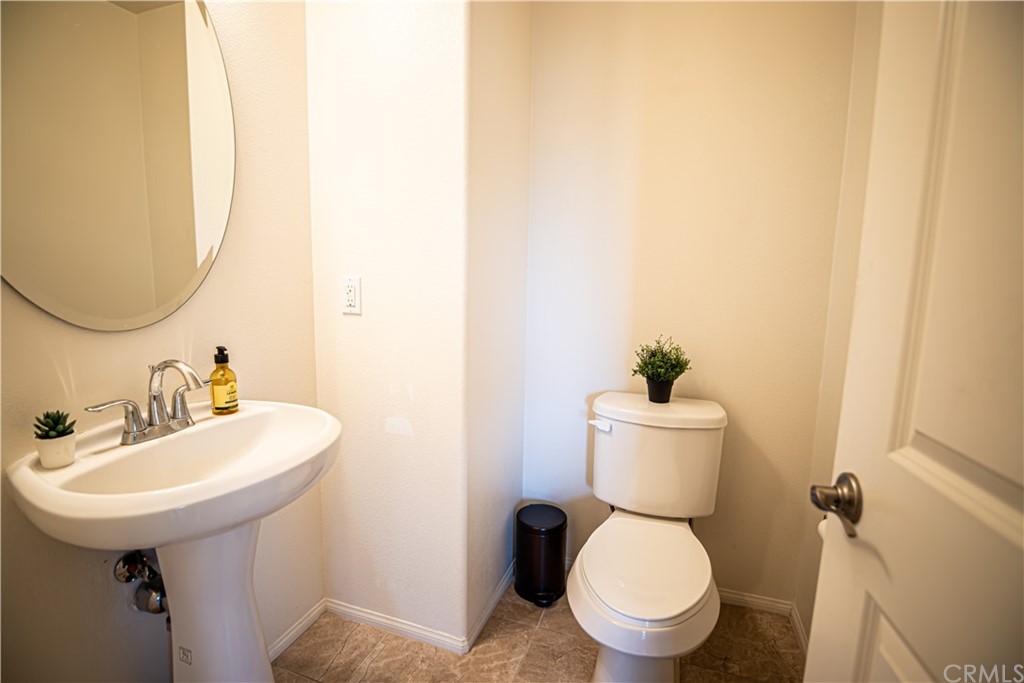 168 Royal Way Upland, CA 91786 - Photo 12 of 19